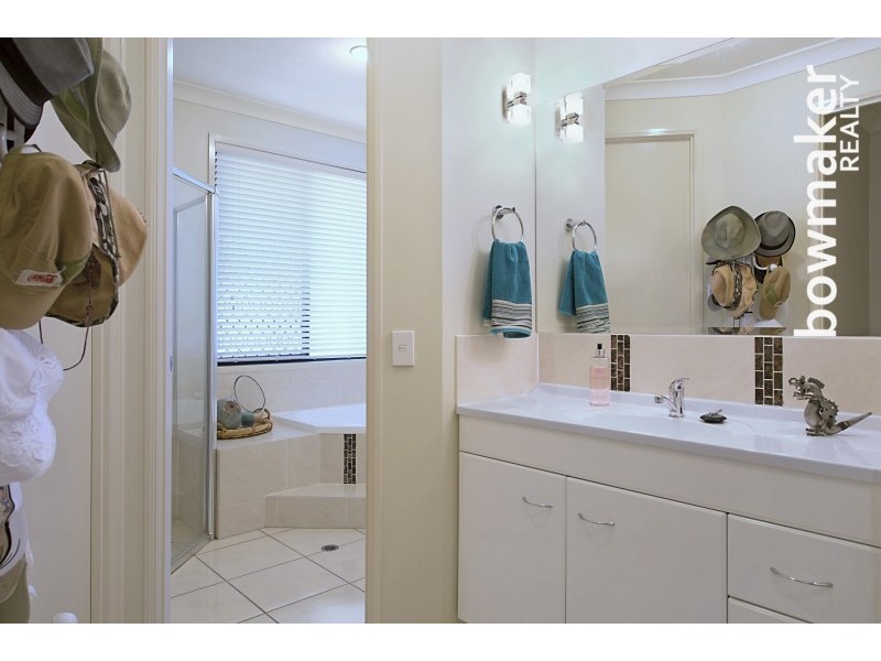 44 Sandpiper Avenue, North Lakes QLD 4509