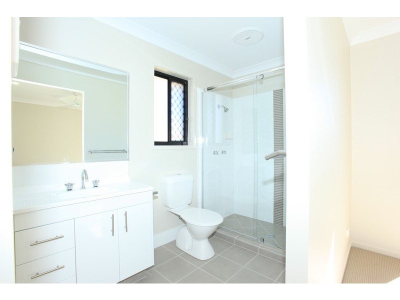 10 Mersey Street, North Lakes QLD 4509