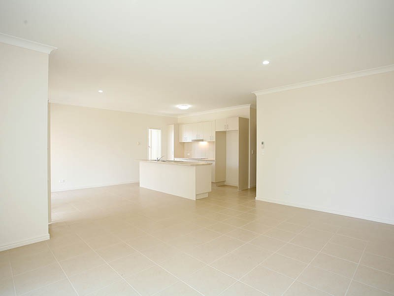 67 Lanagan Circuit, North Lakes QLD 4509