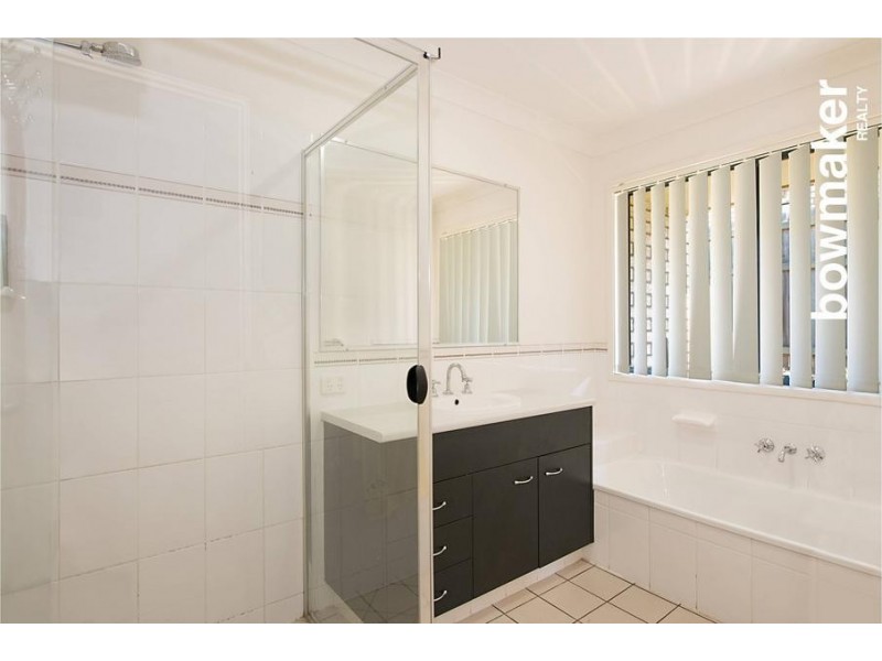 19 Mikaela Court, Kallangur QLD 4503