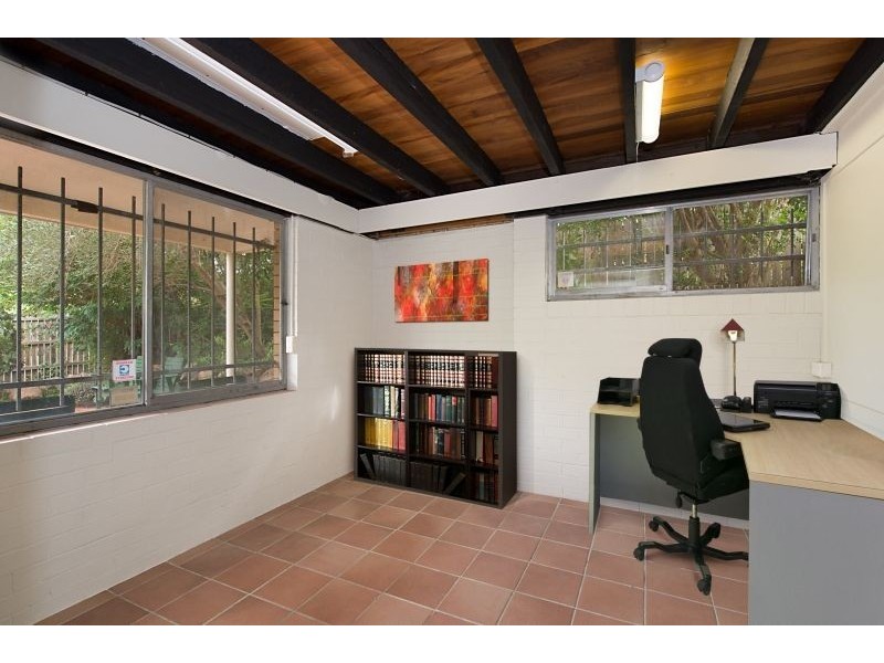 11 Pindari Street, The Gap QLD 4061