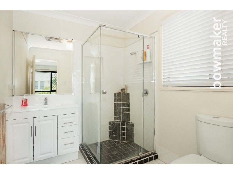 4 Shimao Crescent, North Lakes QLD 4509