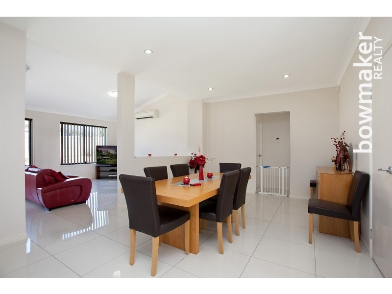 28 Astley Parade, North Lakes QLD 4509