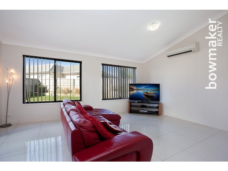 28 Astley Parade, North Lakes QLD 4509