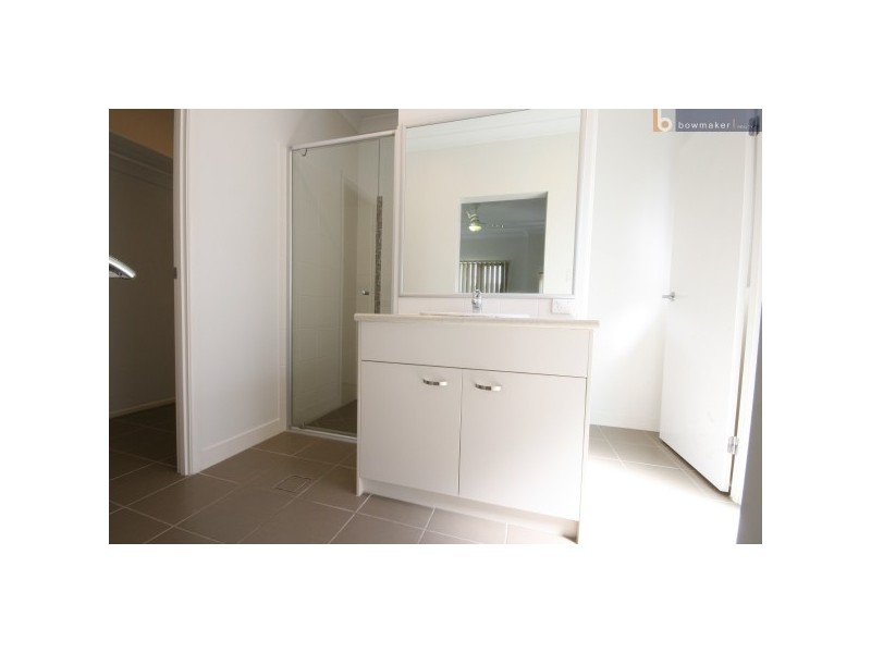 23 Echidna Parade, North Lakes QLD 4509