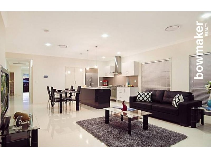63 Lytham Circuit, North Lakes QLD 4509