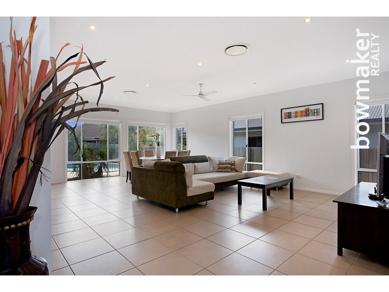 21 Foambark Street, North Lakes QLD 4509