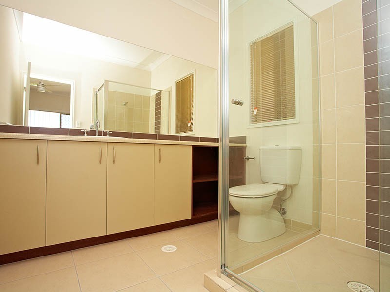 27 Hare Street, North Lakes QLD 4509