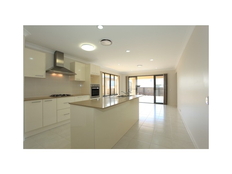 20 Severn Crescent, North Lakes QLD 4509