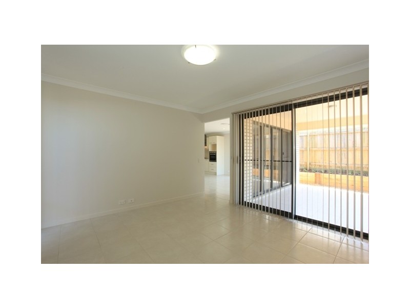 20 Severn Crescent, North Lakes QLD 4509