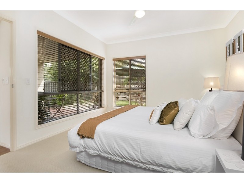 4 Allenby Close, North Lakes QLD 4509