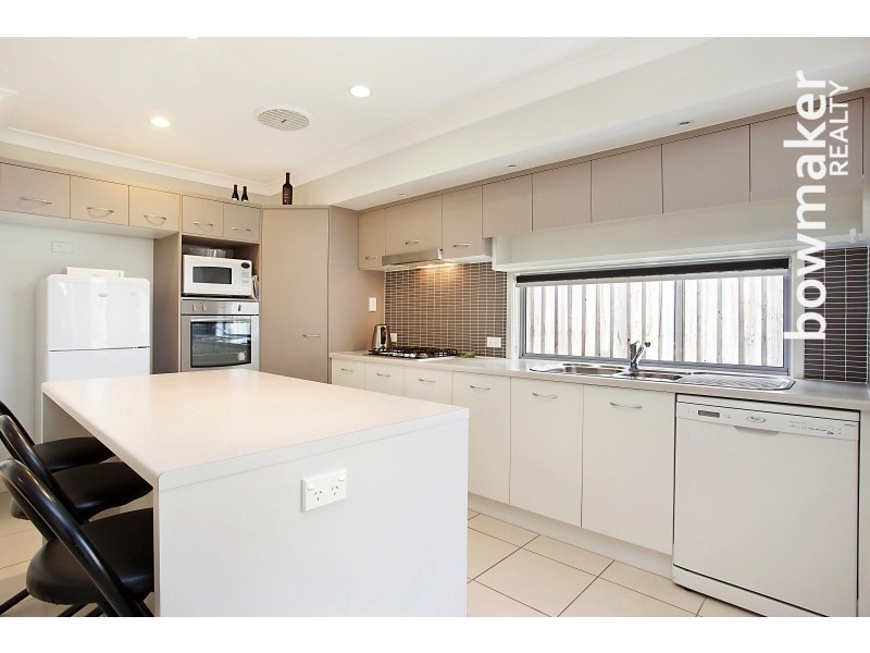 38 Beerwah Parade, Kallangur QLD 4503