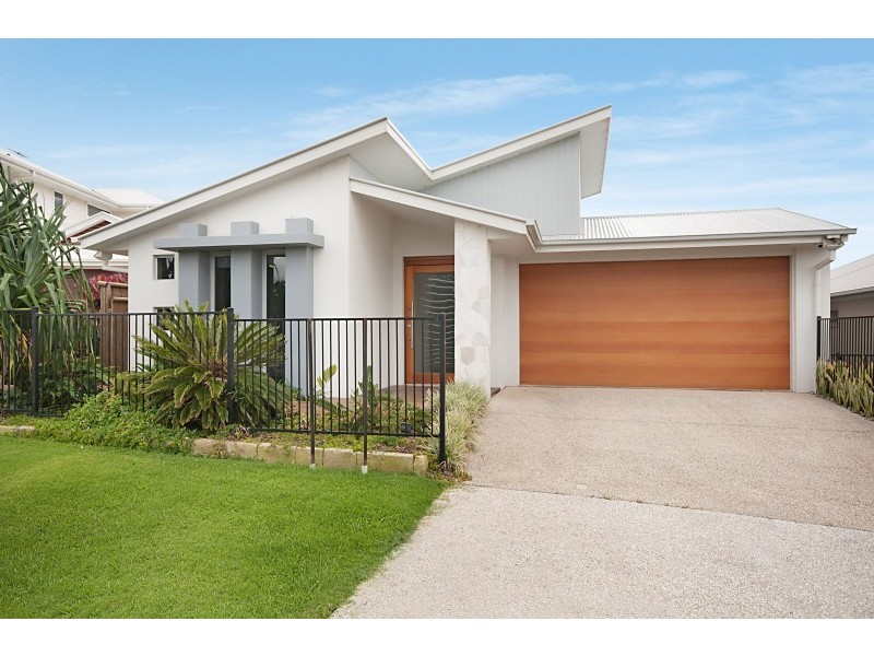 6 Moloney Place, North Lakes QLD 4509