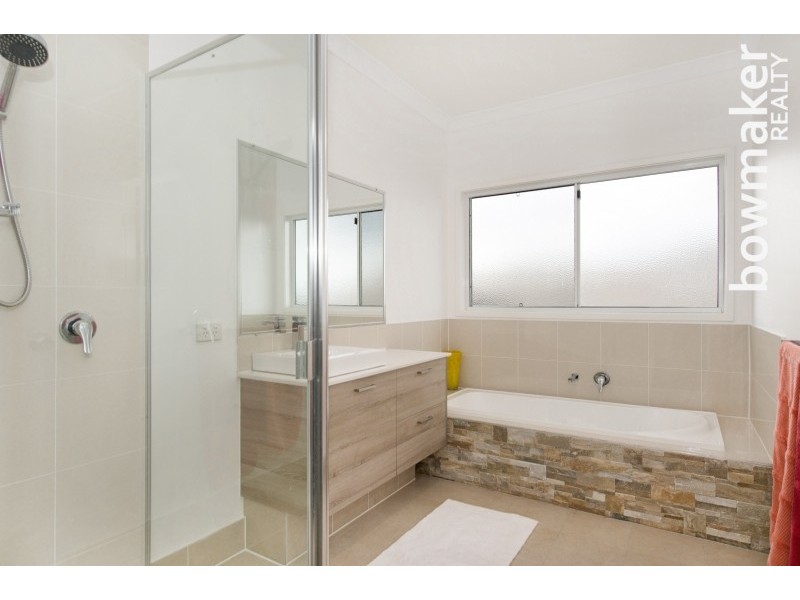 1 Trump Circuit, North Lakes QLD 4509