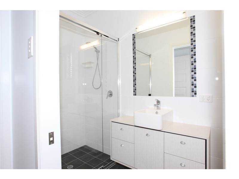 23 Merion Crescent, North Lakes QLD 4509