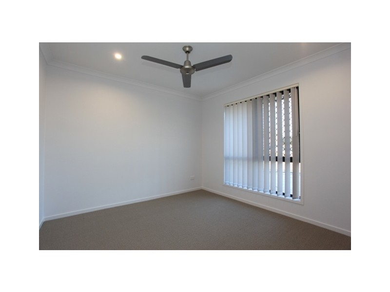 Unit B/23 Swallow Street, Griffin QLD 4503