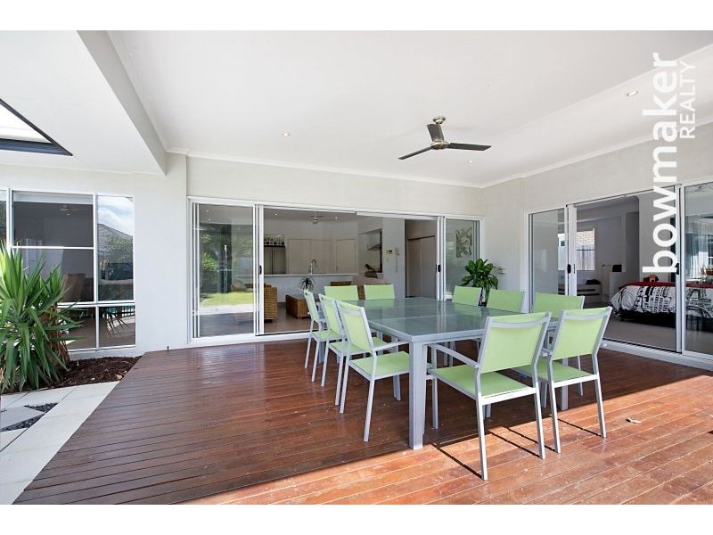 21 Foambark Street, North Lakes QLD 4509