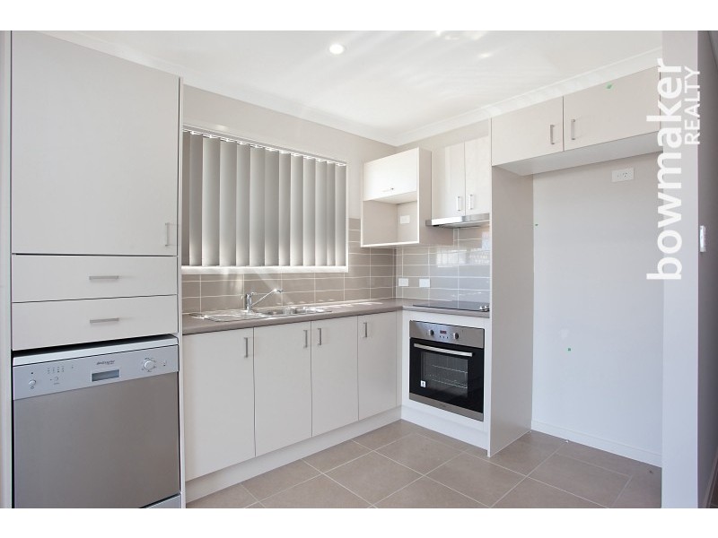 2/40 Bowerbird Crescent, Dakabin QLD 4503