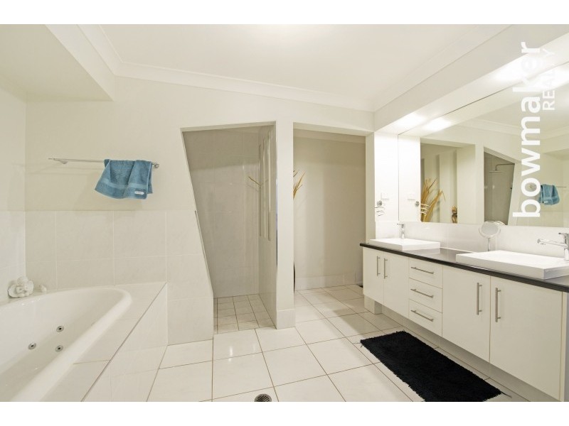 16 Lacebark Street, North Lakes QLD 4509