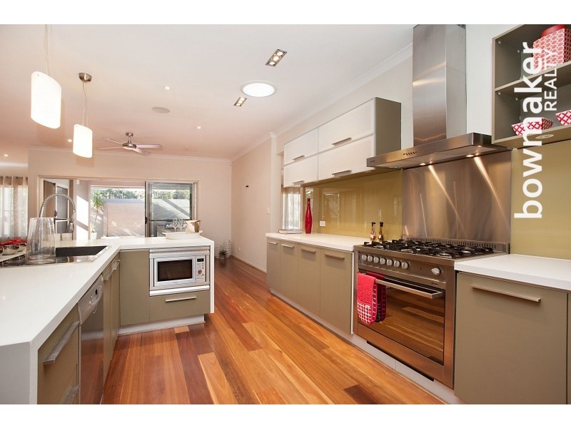 6 Satinay Parade, North Lakes QLD 4509
