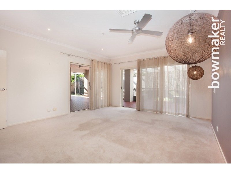6 Satinay Parade, North Lakes QLD 4509