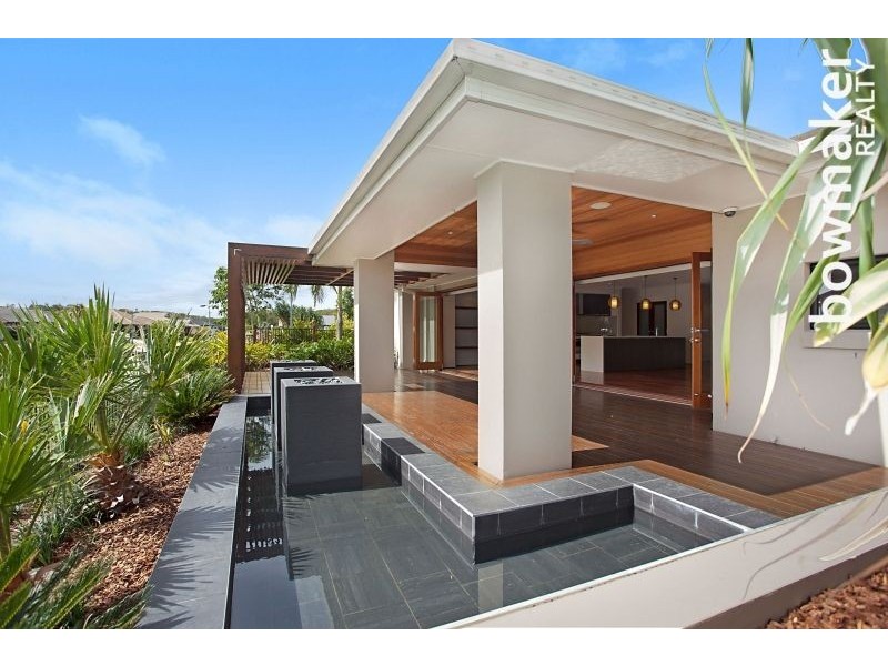 2 Riverstone Street, Ningi QLD 4511