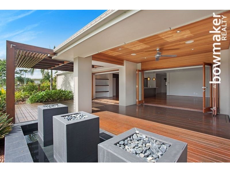 2 Riverstone Street, Ningi QLD 4511