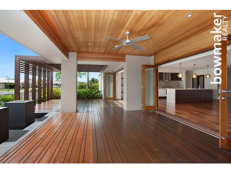 2 Riverstone Street, Ningi QLD 4511