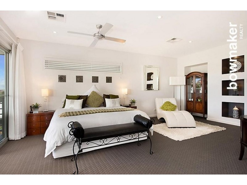 32 Dunes Crescent, North Lakes QLD 4509