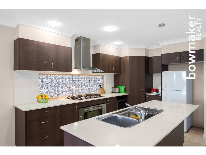 9 Wells Close, North Lakes QLD 4509