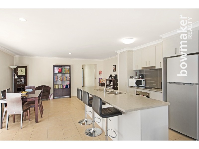 6 Edward Close, North Lakes QLD 4509