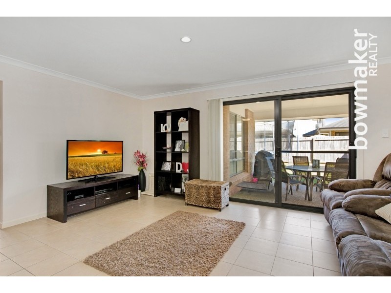 6 Edward Close, North Lakes QLD 4509