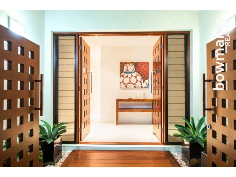 1 Nicklaus Parade, North Lakes QLD 4509