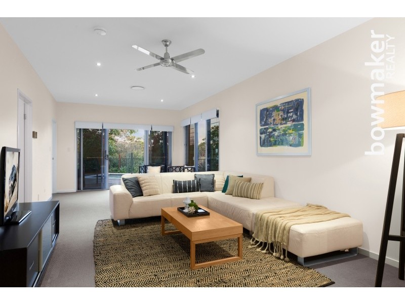 1 Nicklaus Parade, North Lakes QLD 4509