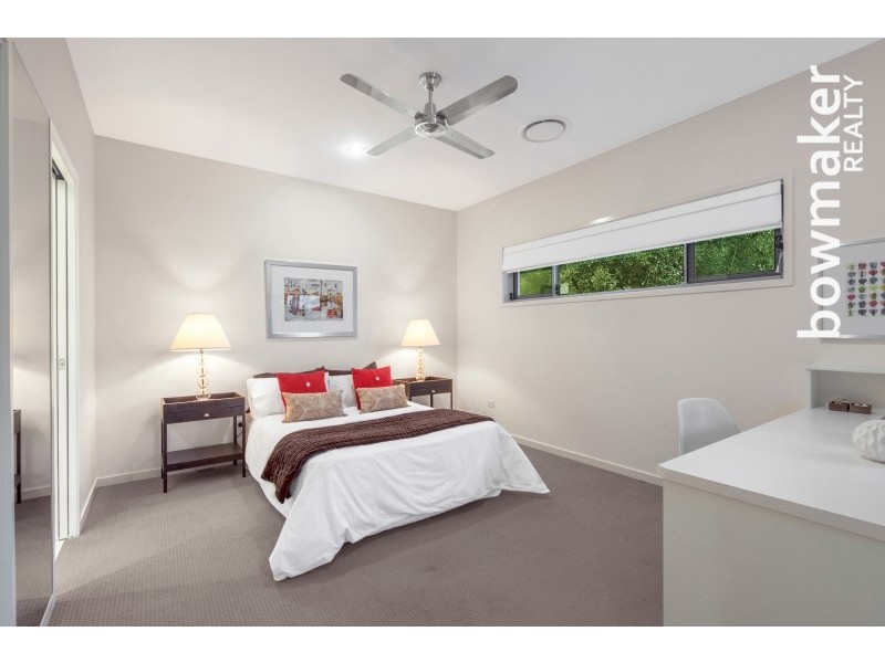 1 Nicklaus Parade, North Lakes QLD 4509