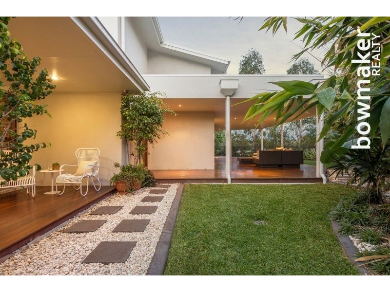 1 Nicklaus Parade, North Lakes QLD 4509