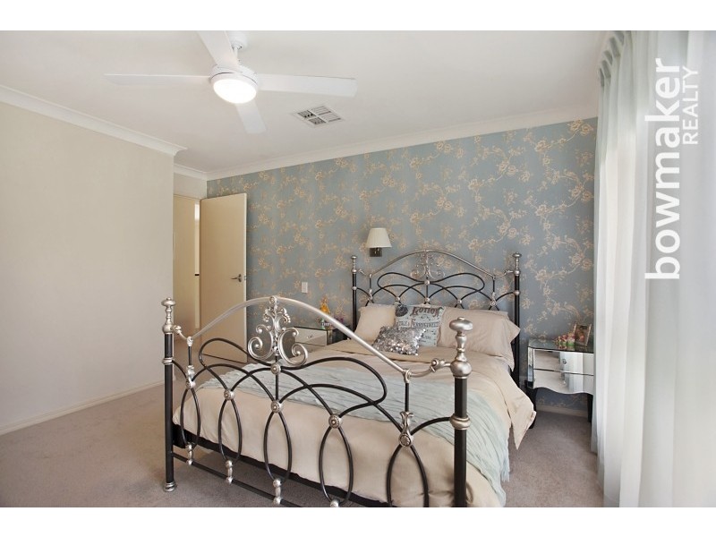 8 Pampling Court, North Lakes QLD 4509