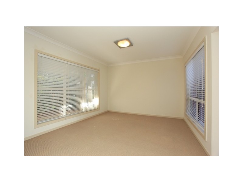 19 Bridgeport Drive, North Lakes QLD 4509