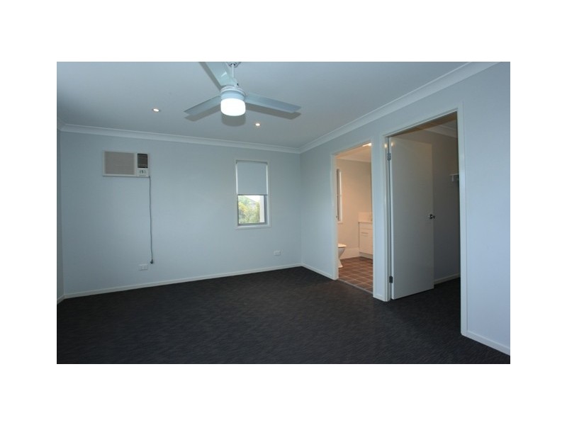 2/16 Quoll Street, North Lakes QLD 4509
