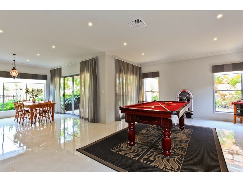 15 Forrestal Circuit, North Lakes QLD 4509