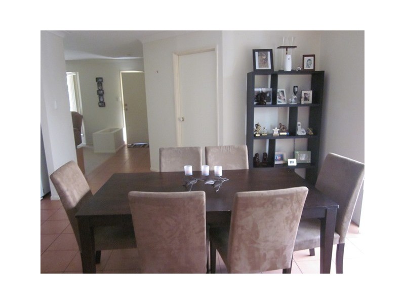 16 Monaghan Crescent, North Lakes QLD 4509