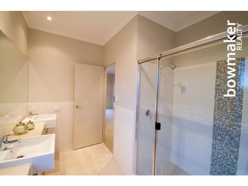 10 Midyim Street, North Lakes QLD 4509