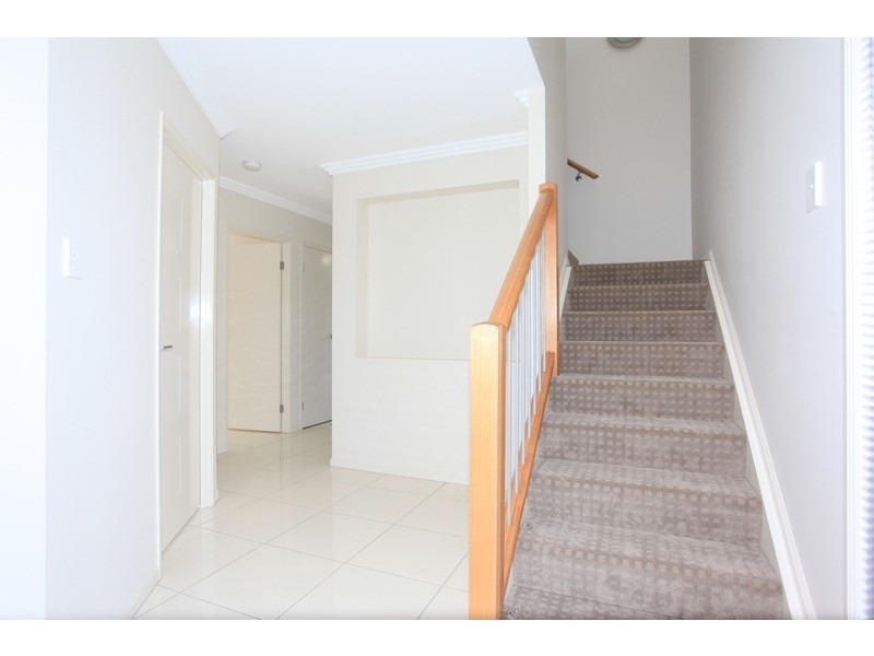 2 Lomond Street, North Lakes QLD 4509