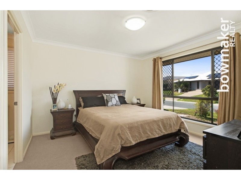 4 Shimao Crescent, North Lakes QLD 4509