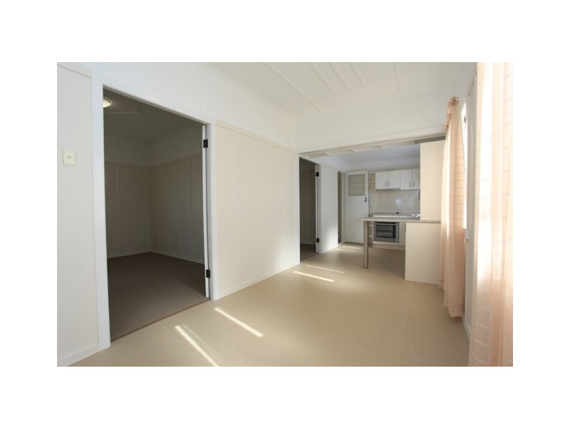 1 Esplanade, Deception Bay QLD 4508