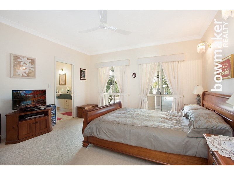 28 Lochside Drive, North Lakes QLD 4509