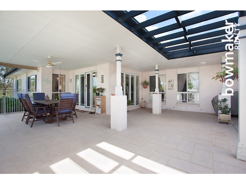 28 Lochside Drive, North Lakes QLD 4509