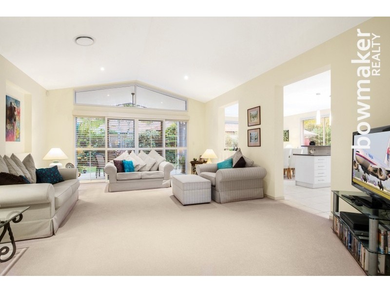 18 Thomson Close, North Lakes QLD 4509