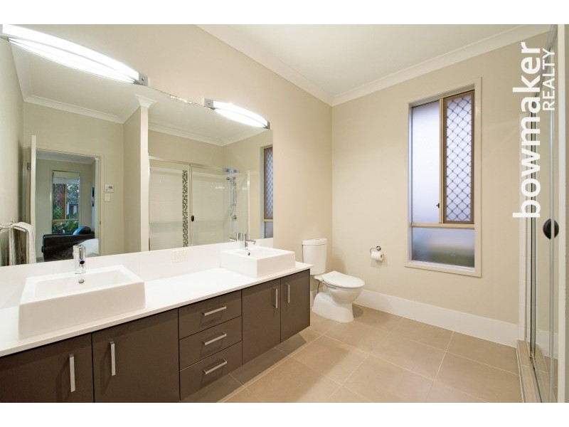 16 Dusky Street, North Lakes QLD 4509