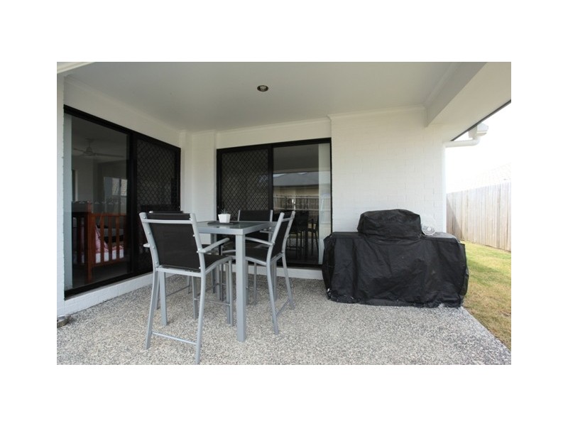 9 Sorrento Street, North Lakes QLD 4509